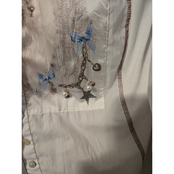 Unique white blouse - Picture 2 of 7